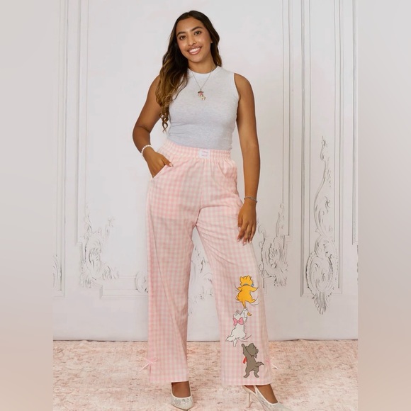 cakeworthy Pants - BNWT Cakeworthy Disney Artistocats Pink Gingham Elastic Waist Lounge Pant